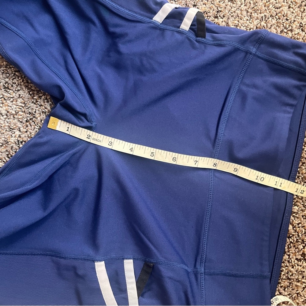 Fabletics Women’s Blue high waisted 7/8 athletic leggings - Picture 7 of 8